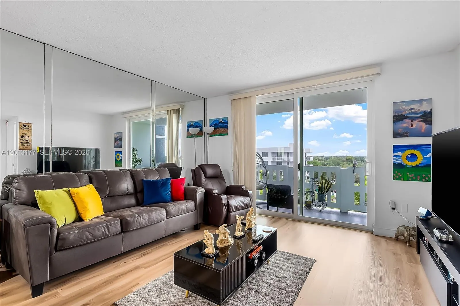 919 Hillcrest # 607, Hollywood FL 33021