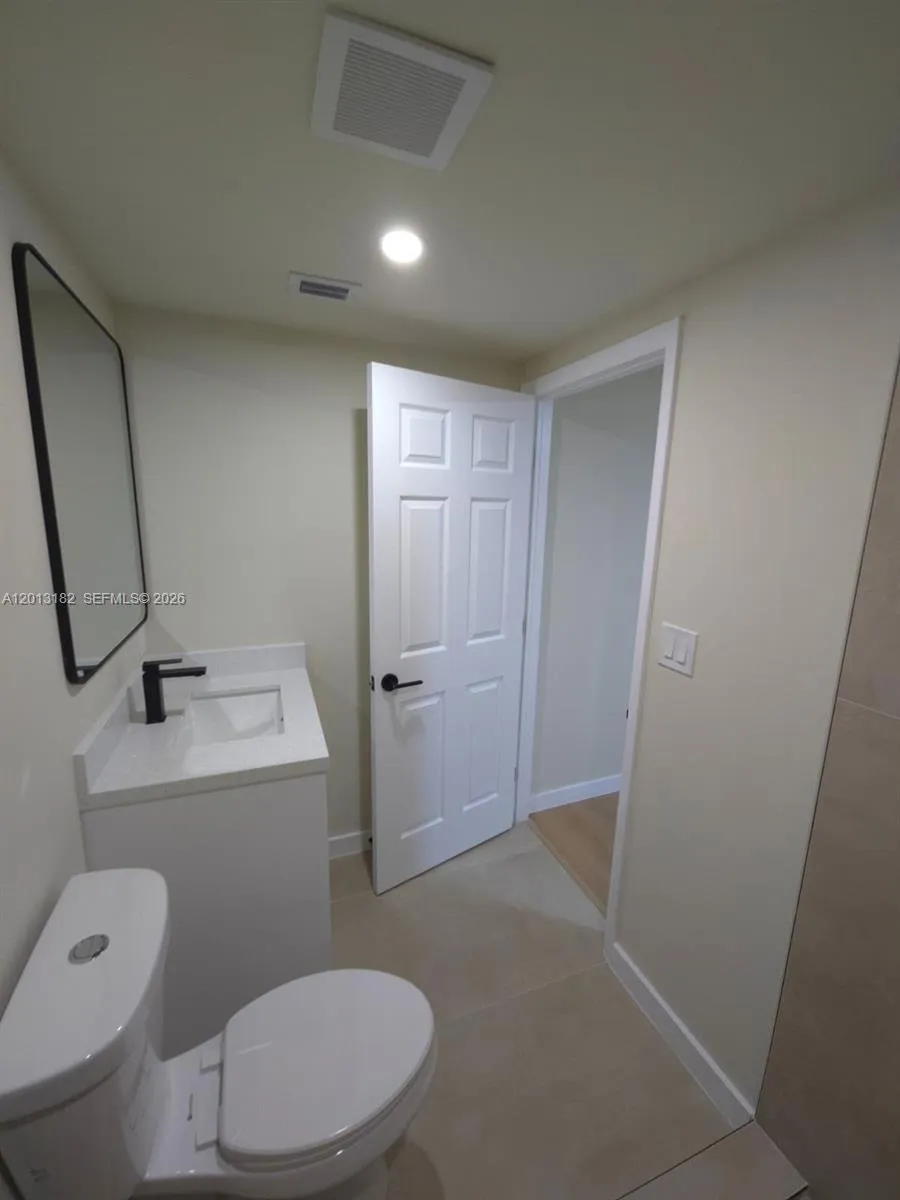 720 NW 33rd Ter # 1, Lauderhill FL 33311