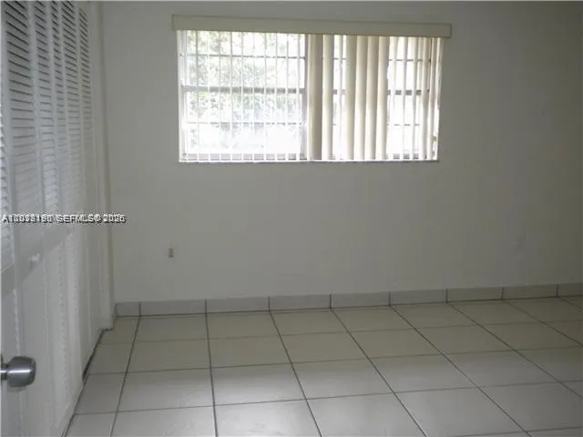 260 NW 107th Ave # 207, Miami FL 33172