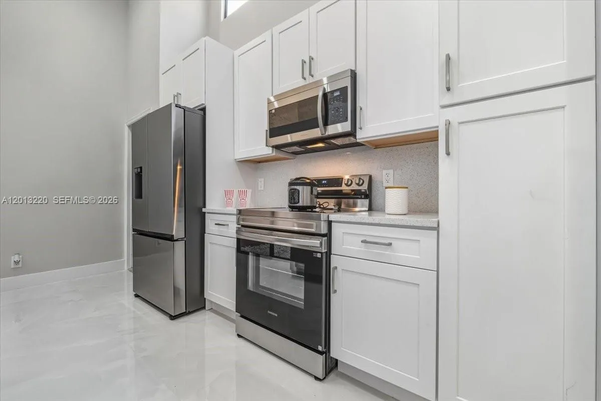 22708 Meridiana Dr, Boca Raton FL 33433