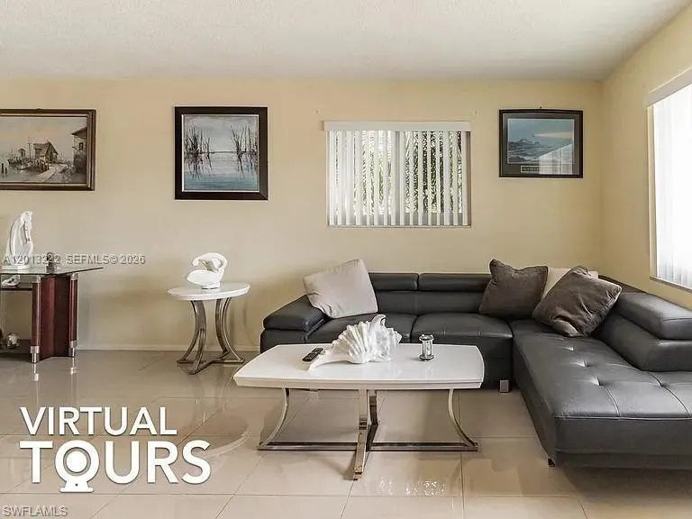 4500 NW 44th St, Tamarac FL 33319