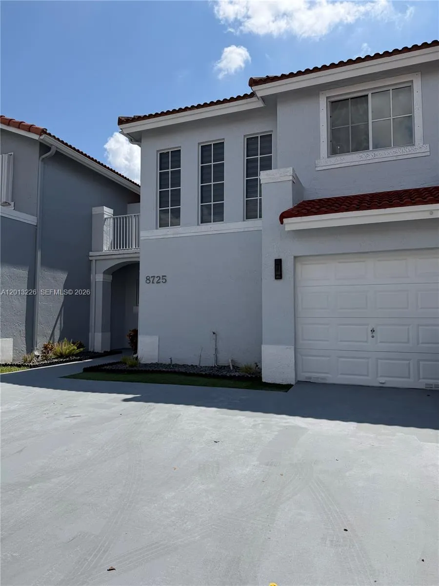8725 SW 158th Pl # 8725, Miami FL 33193