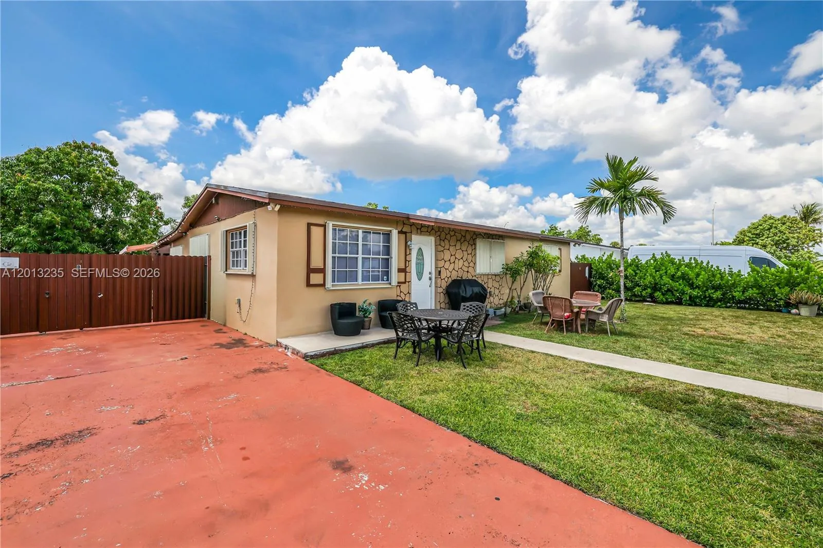 11600 SW 181st Ter, Miami FL 33157