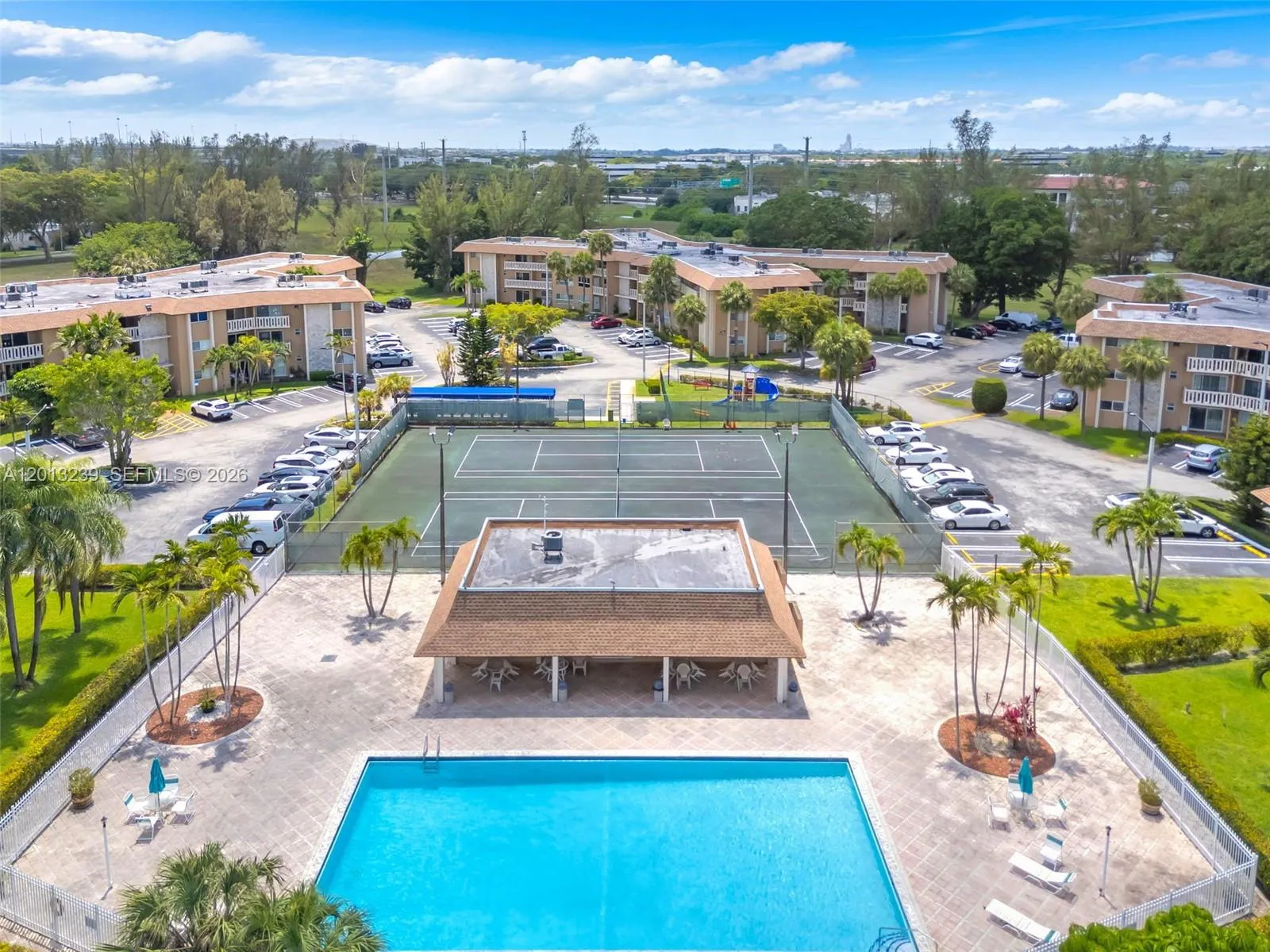 7400 Miami Lakes Dr # D205, Miami Lakes FL 33014