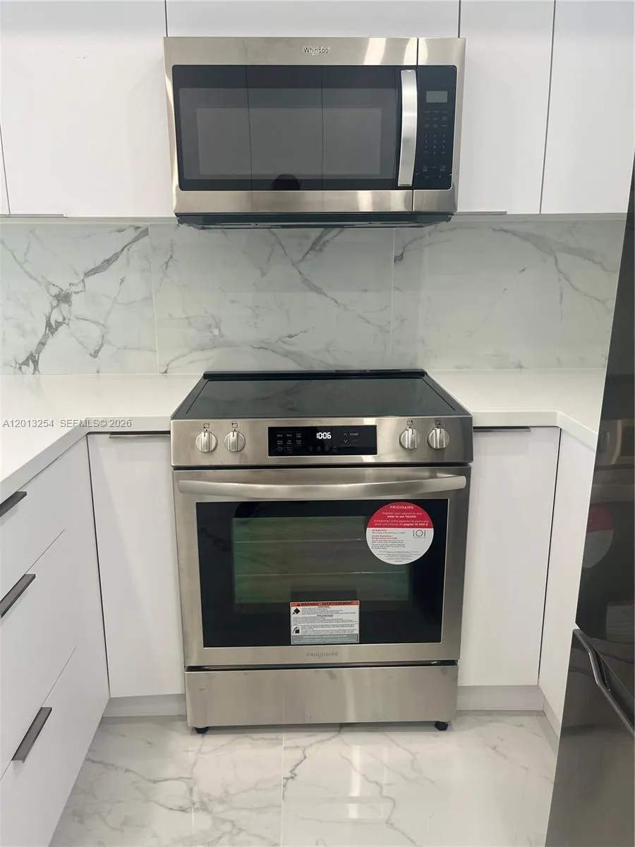 3505 S Ocean Dr # 210, Hollywood FL 33019