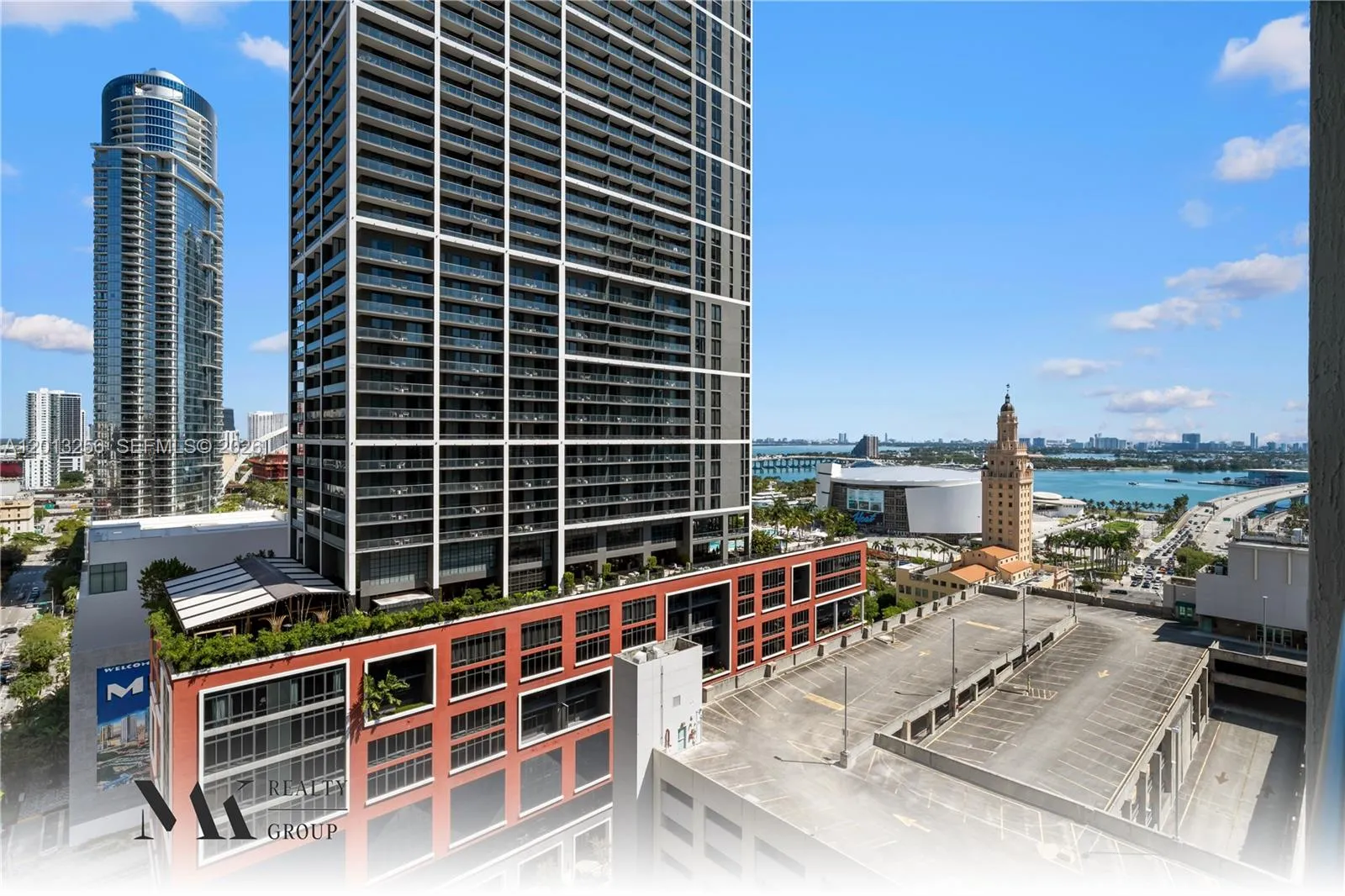 121 NE 5th street # 3200, Miami FL 33132