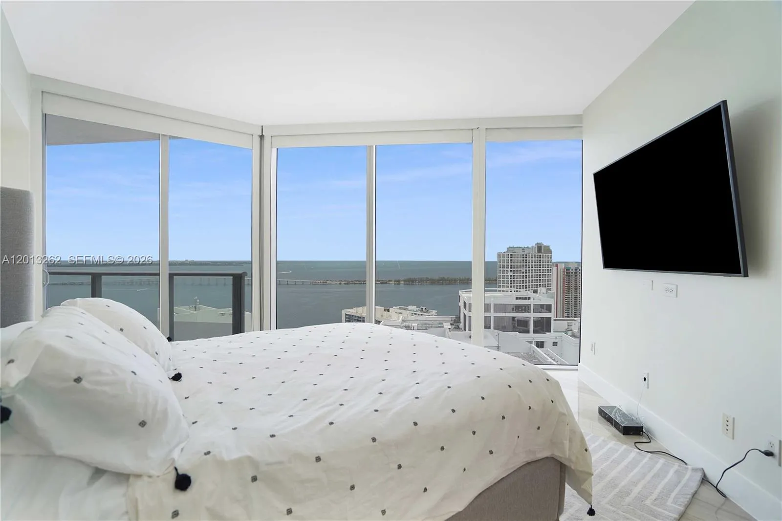 1300 Brickell Bay Dr # 3402, Miami FL 33131