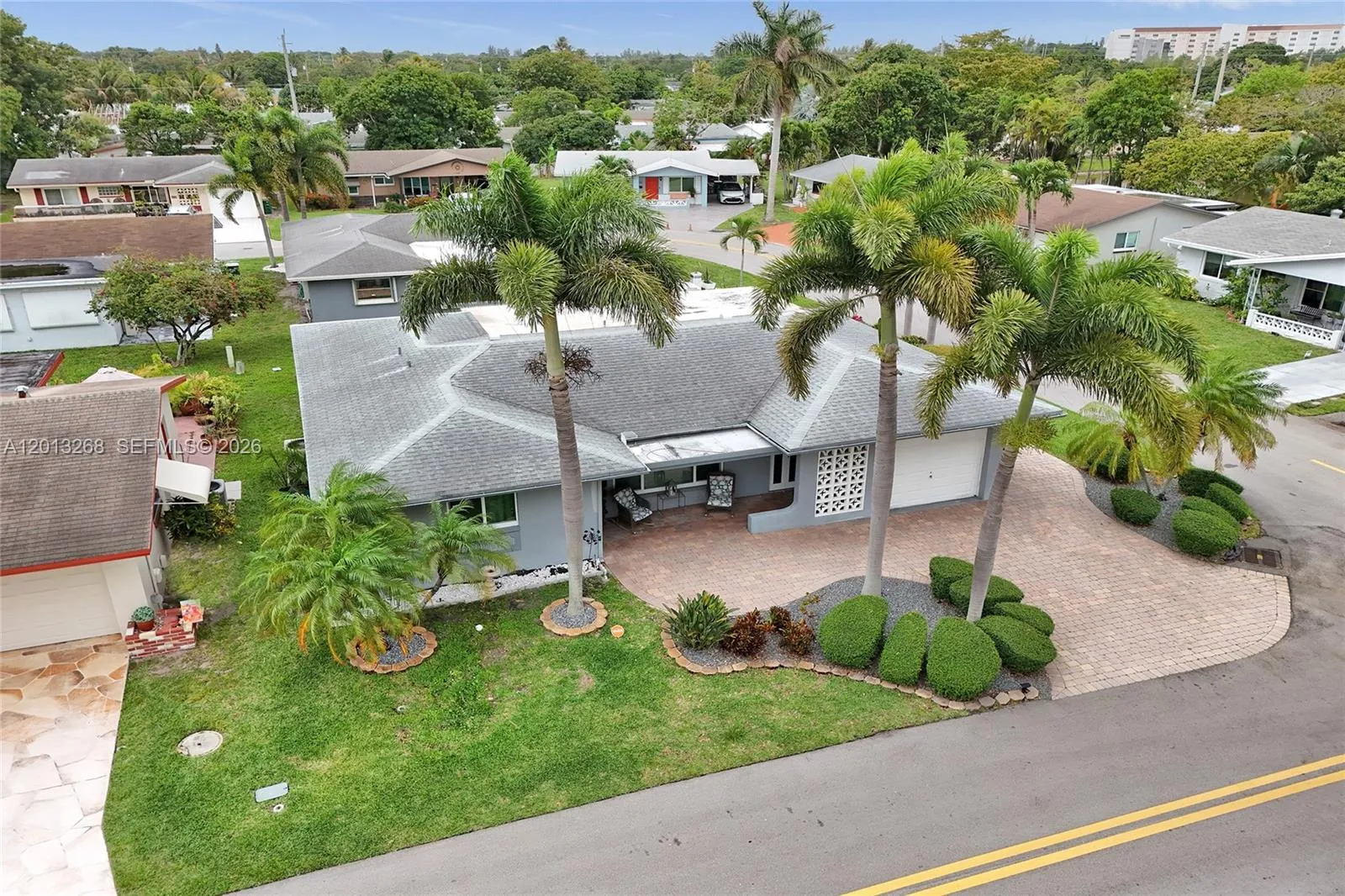 4722 NW 44th Ct, Tamarac FL 33319
