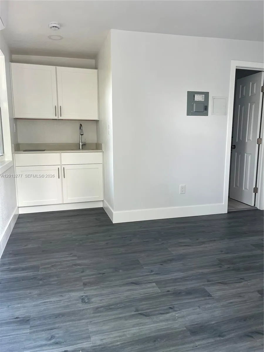 2331 NW 55th Ter, Miami FL 33142