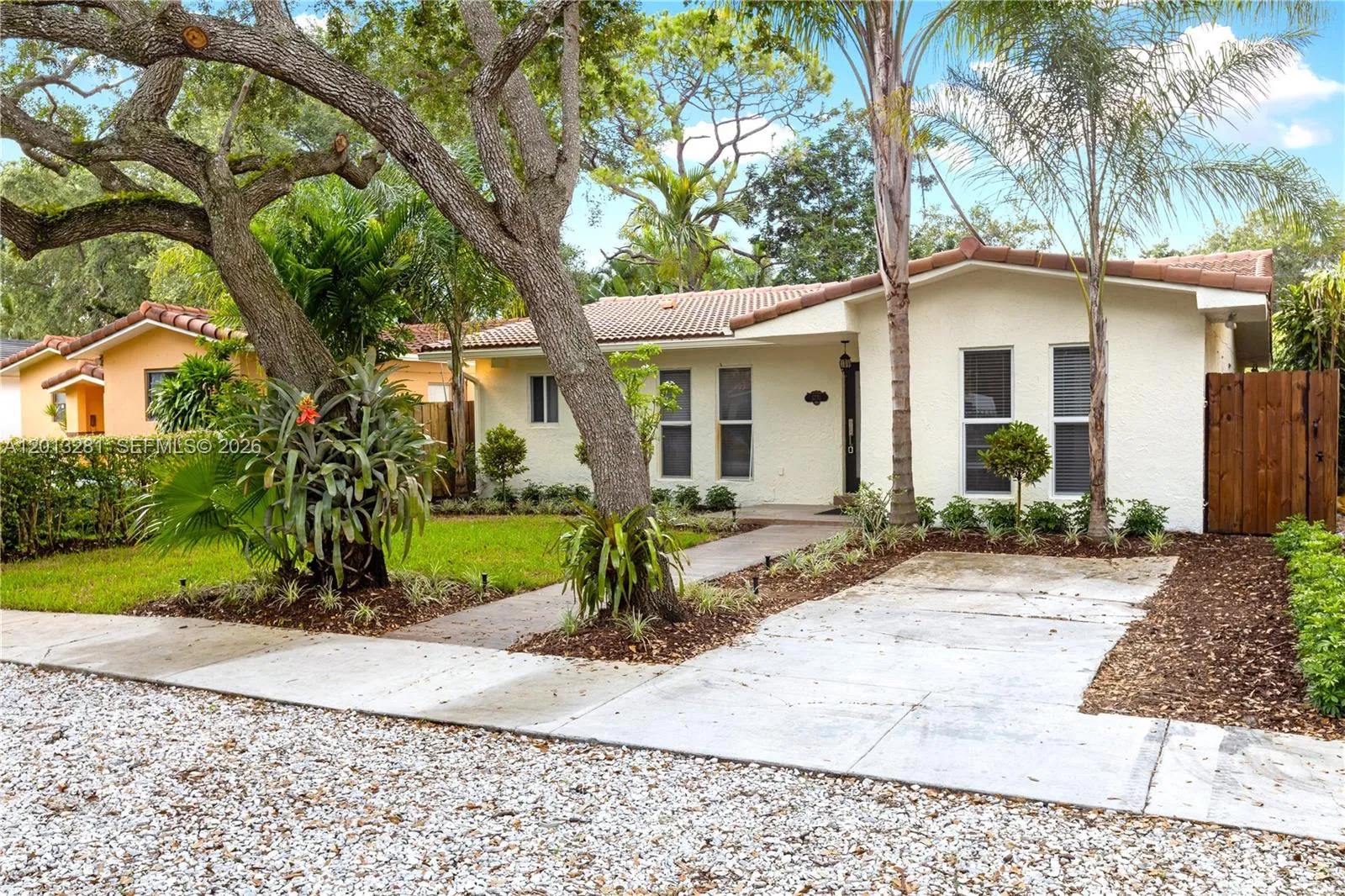 5770 SW 55 st, Miami FL 33155