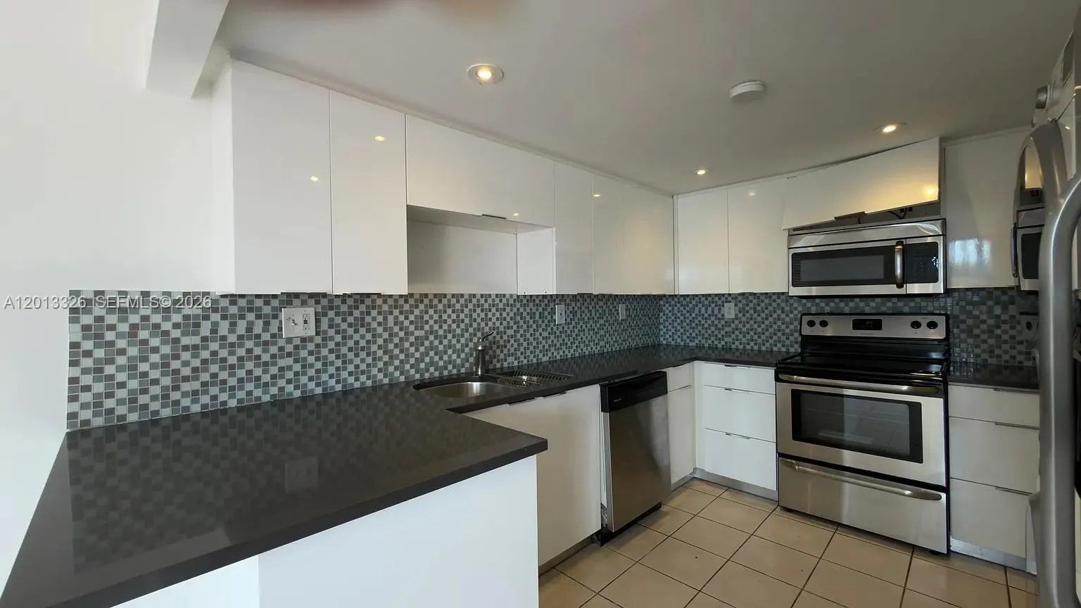 341 NW 109th Ave # 10C, Miami FL 33172