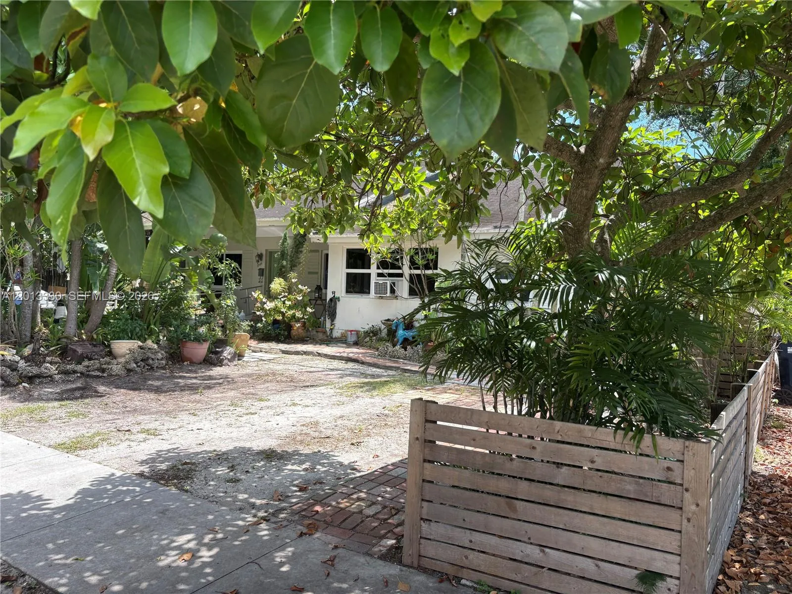 5930 SW 44th Ter, Miami FL 33155