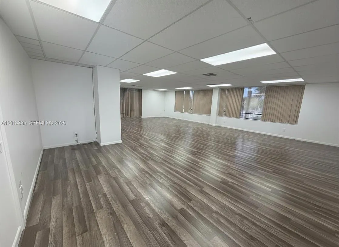 8358 W Oakland Park Blvd # 205, Sunrise FL 33351