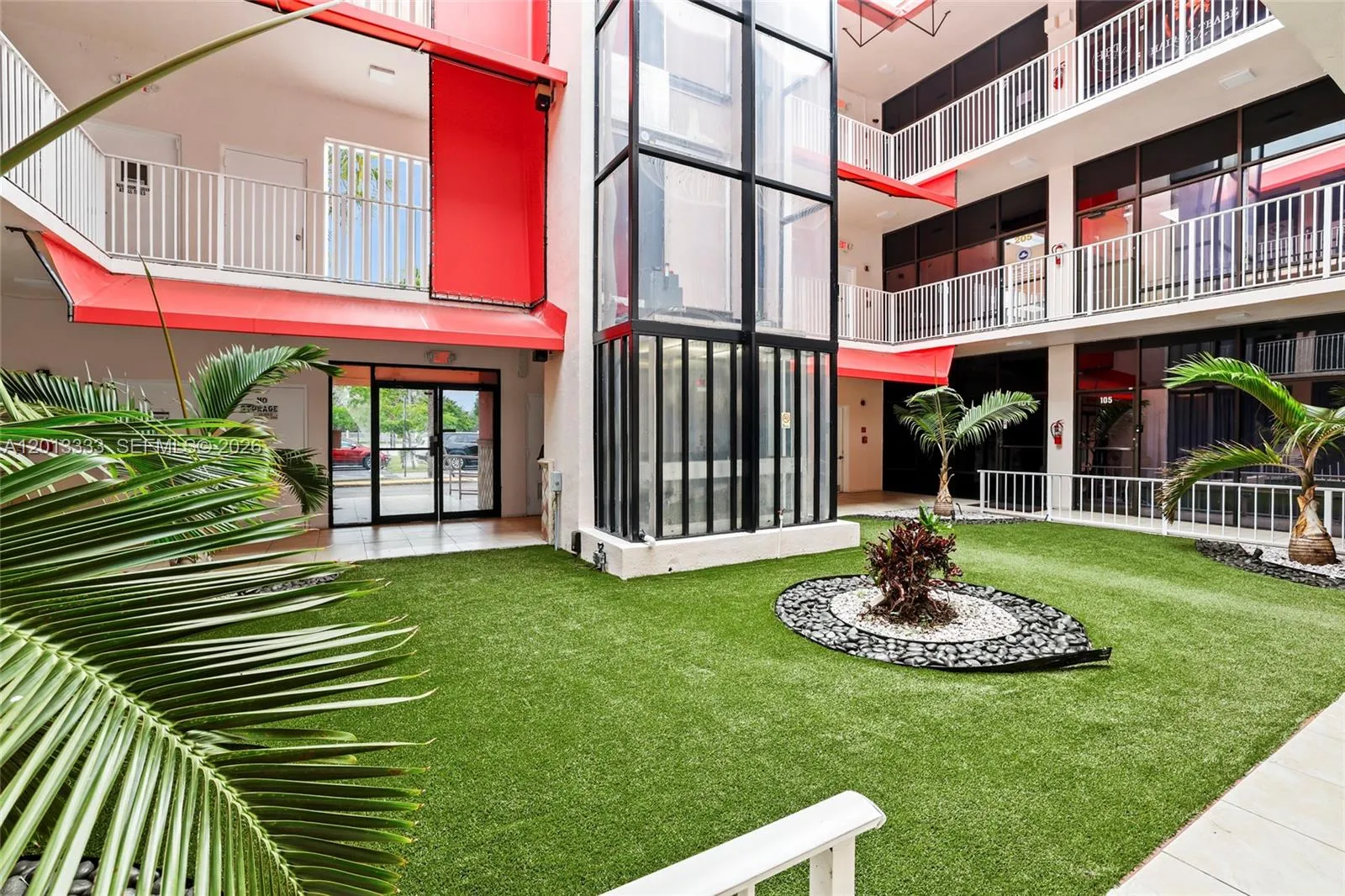 8358 W Oakland Park Blvd # 205, Sunrise FL 33351
