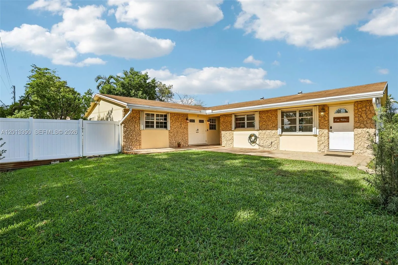 108 SE 4th Ter, Dania Beach FL 33004