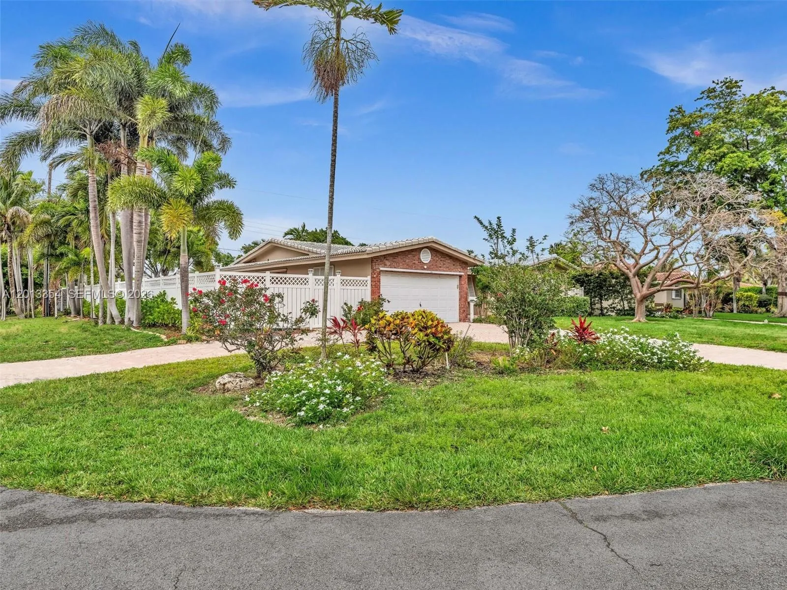 2101 NE 54th Ct, Fort Lauderdale FL 33308