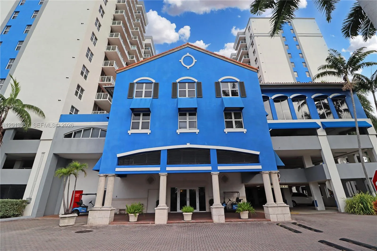 5085 NW 7th St # 601, Miami FL 33126
