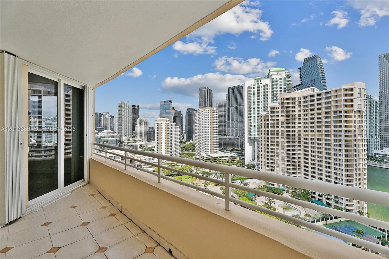 808 Brickell Key Dr # 2207, Miami FL 33131
