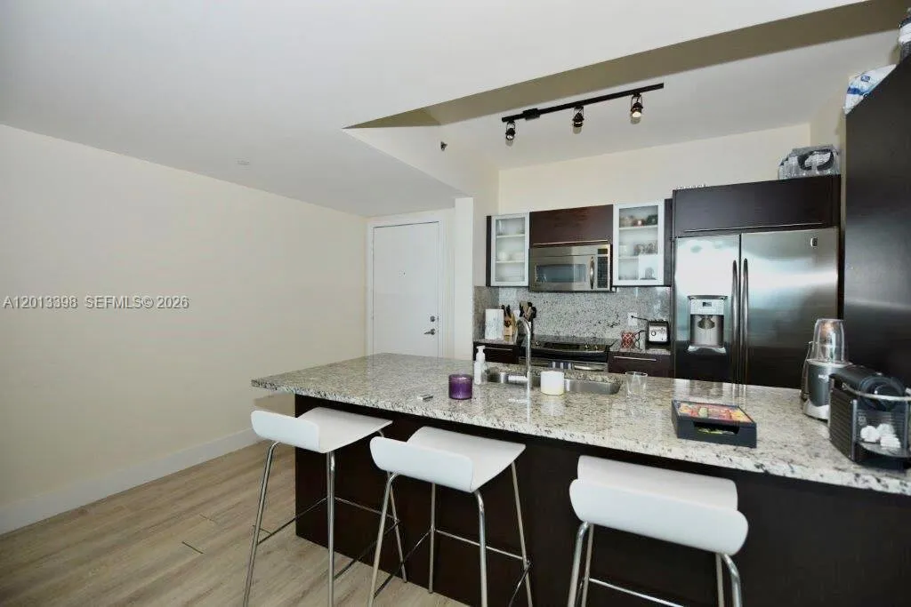 951 Brickell Ave # 3104, Miami FL 33131