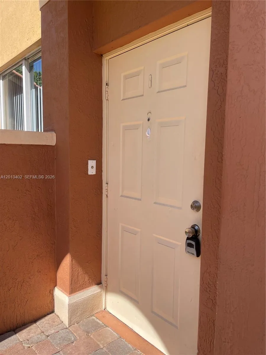 10666 SW 7th St # 2106, Pembroke Pines FL 33025