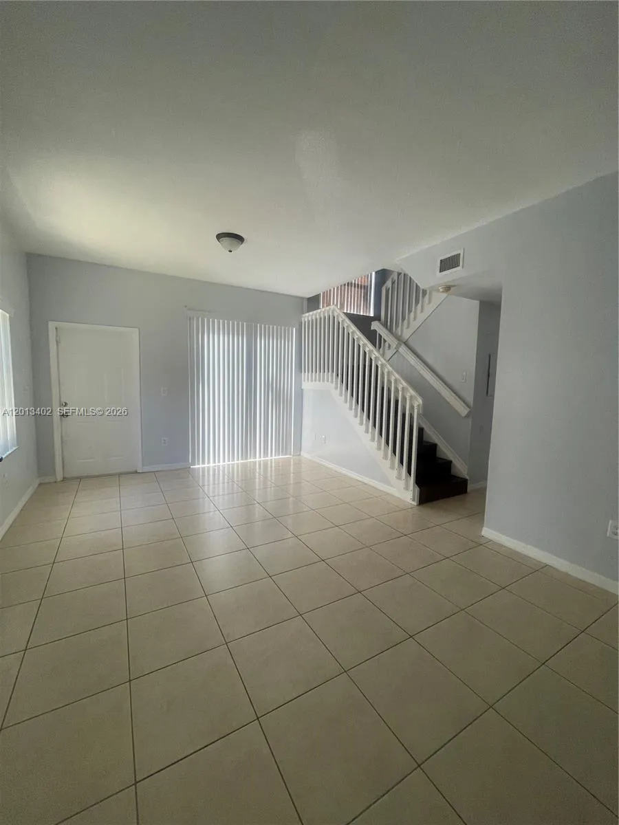 10666 SW 7th St # 2106, Pembroke Pines FL 33025
