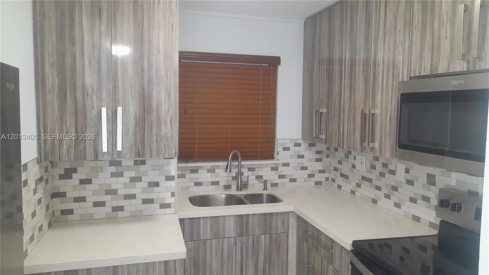 310 Fontainebleau Blvd # 203, Miami FL 33172