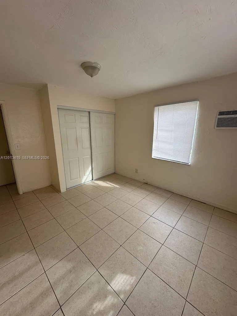 756 NW 5th St # 1S, Hallandale Beach FL 33009