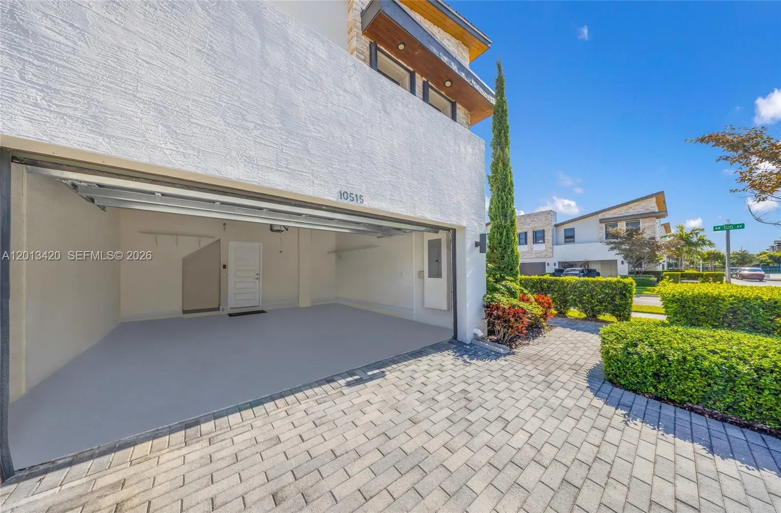 10515 NW 78th Ter, Doral FL 33178