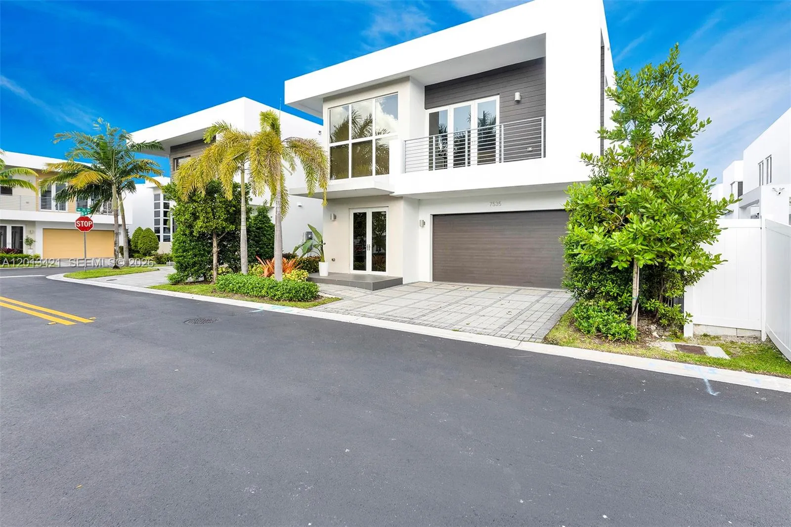 7535 NW 98th Ave # 7535, Doral FL 33178