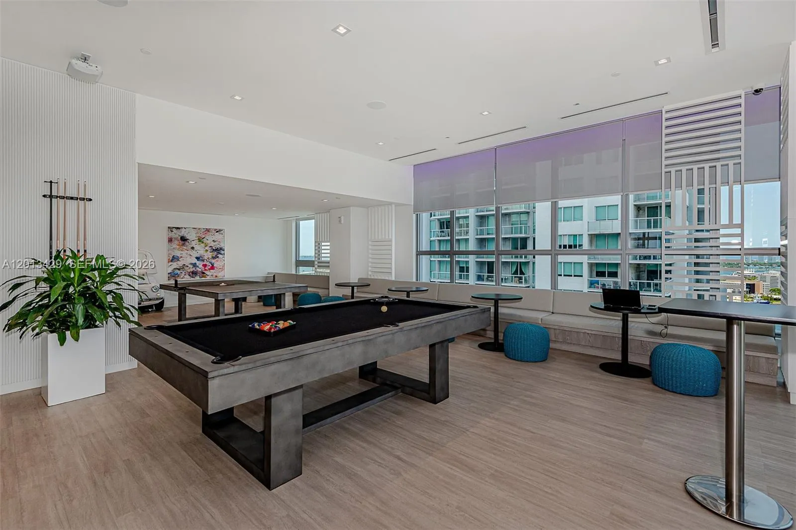 227 NE 2nd St # 2206, Miami FL 33132