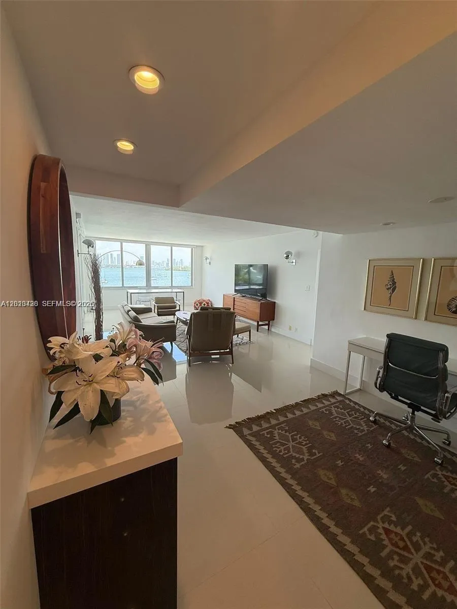 1200 West Ave # 506, Miami Beach FL 33139