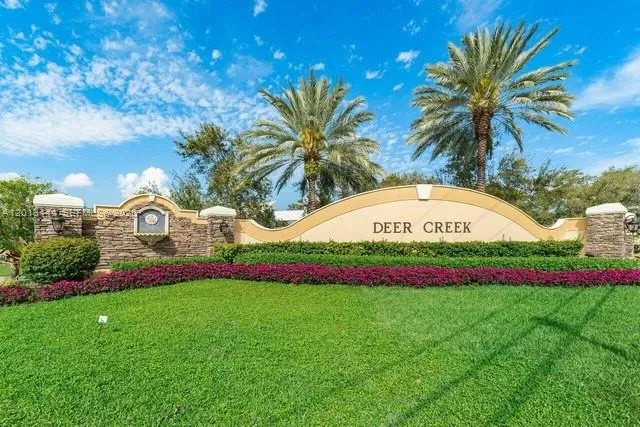 3 bedroom 2 bath for sale at 3427 Deer Creek Palladian Cir, Deerfield Beach FL 33442
