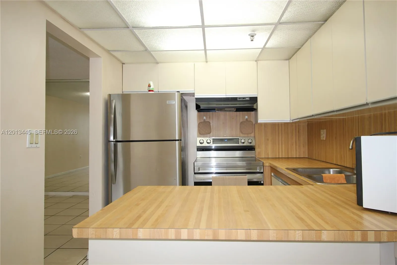 17890 W Dixie Hwy 519 Hwy # 519, North Miami Beach FL 33160