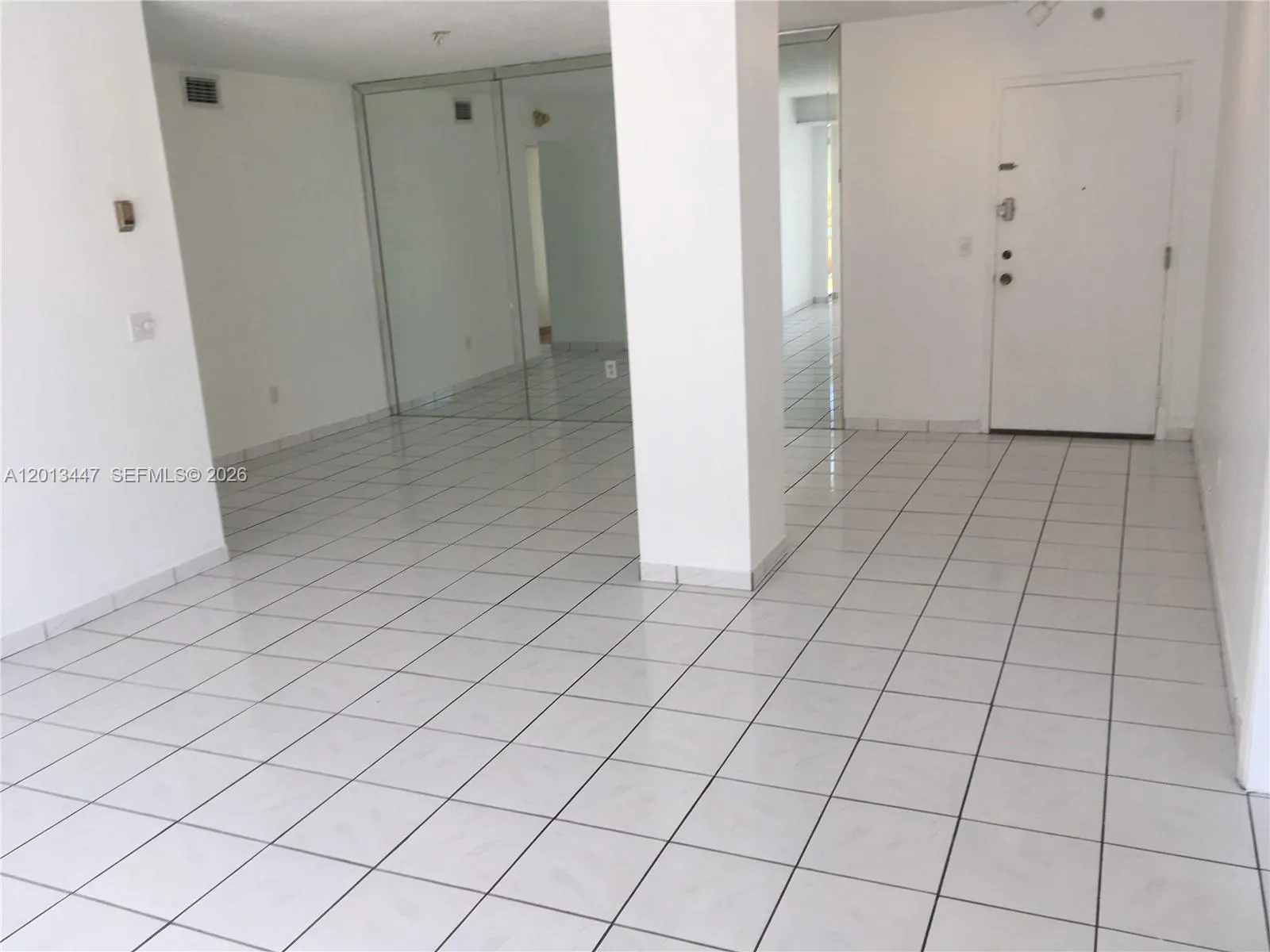 77 Crandon Blvd # 2E, Key Biscayne FL 33149