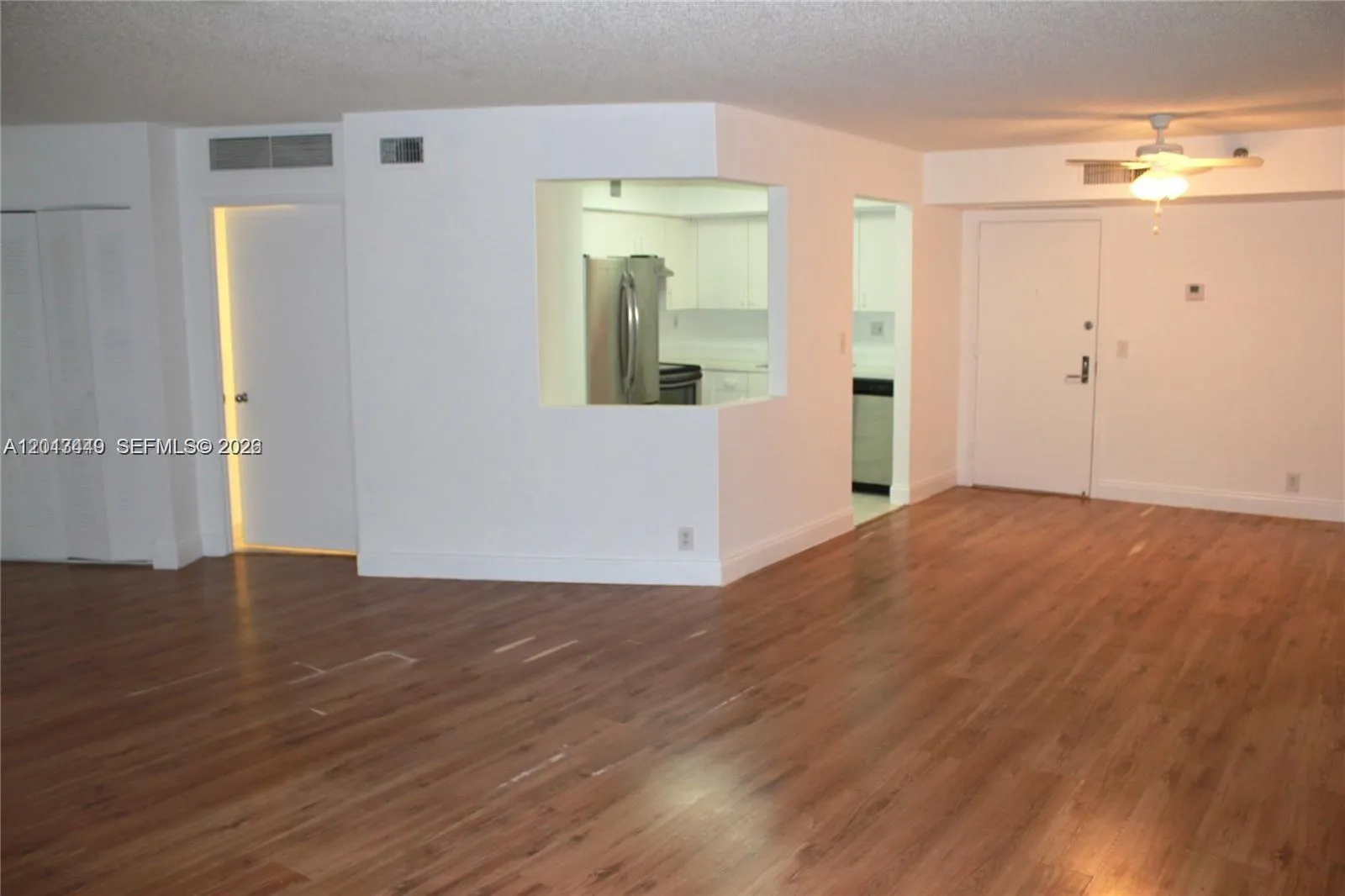 3300 NE 191st St # 1903, Aventura FL 33180