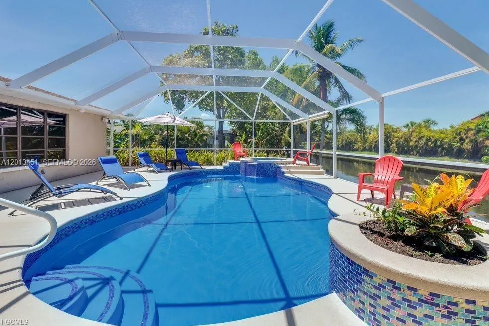 2518 SE 19th AVE, Cape Coral FL 33904