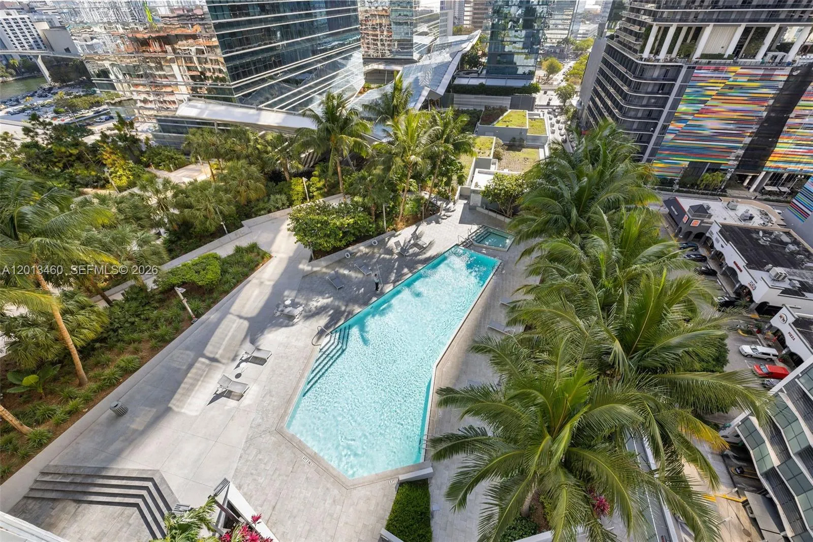 88 SW 7th St # 1201, Miami FL 33130
