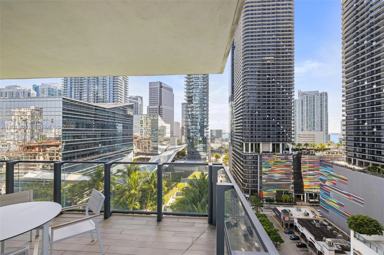 88 SW 7th St # 1201, Miami FL 33130