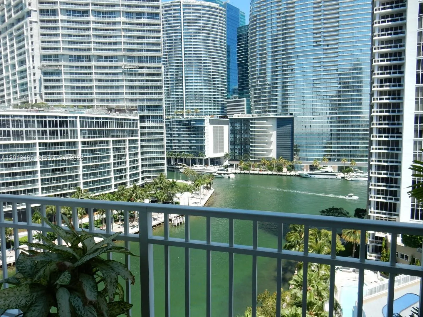 801 Brickell Key Blvd # 1102, Miami FL 33131