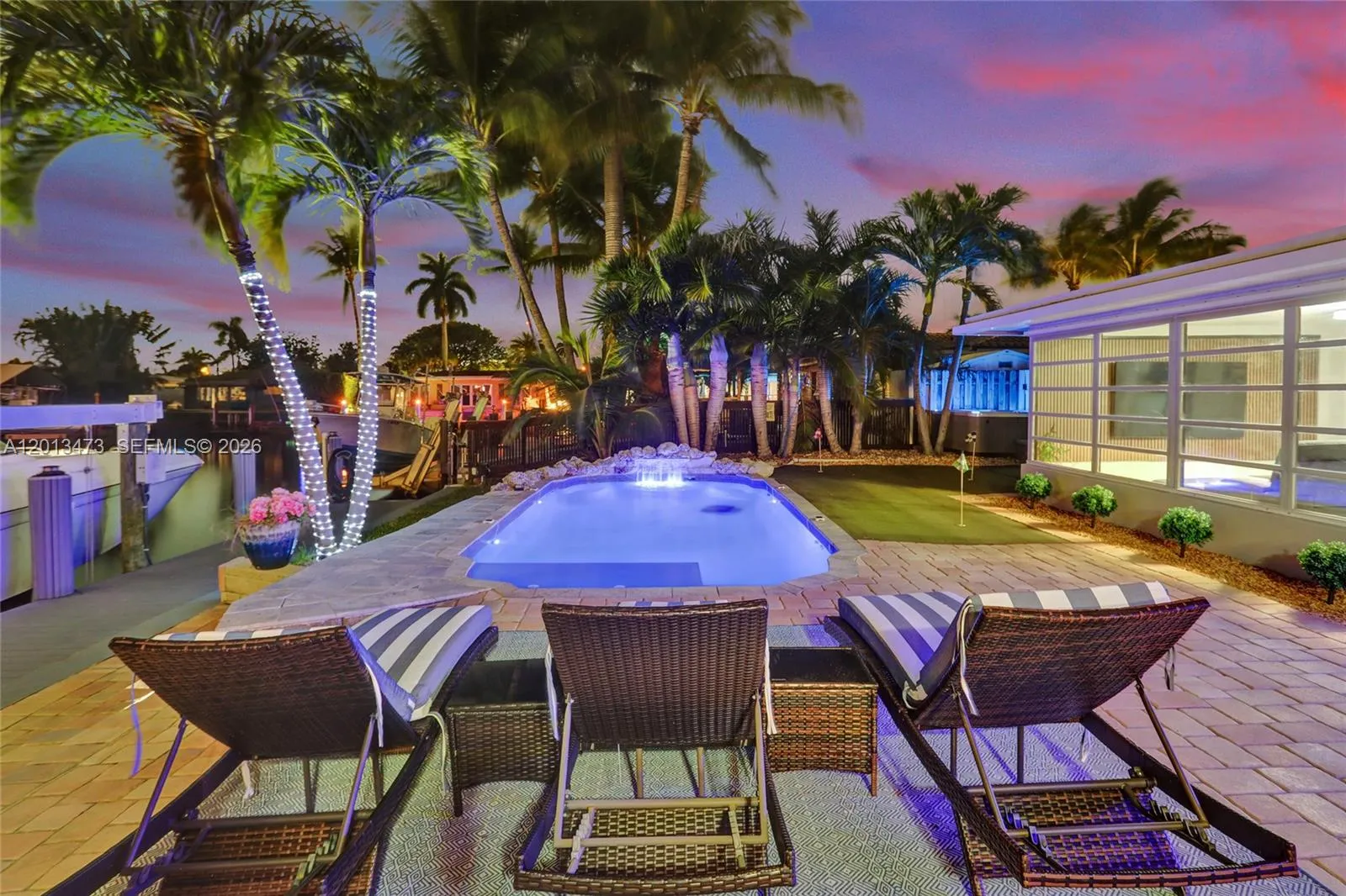 200 SE 3rd St, Pompano Beach FL 33060