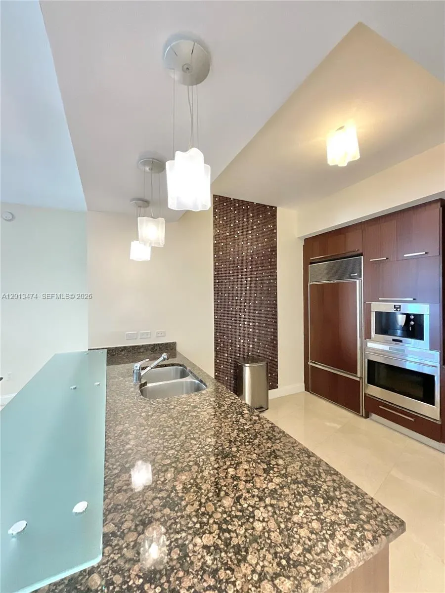 16001 Collins Ave # 703, Sunny Isles Beach FL 33160