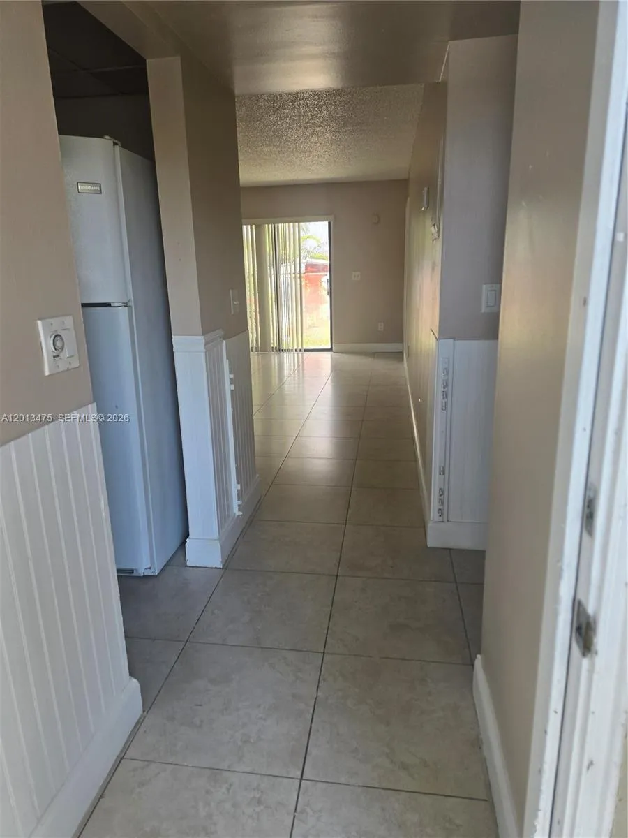 1630 Sandpiper Blvd, Homestead FL 33035