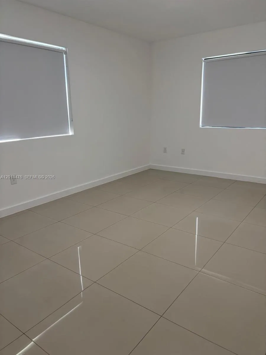 423 E 27th St # 101, Hialeah FL 33013