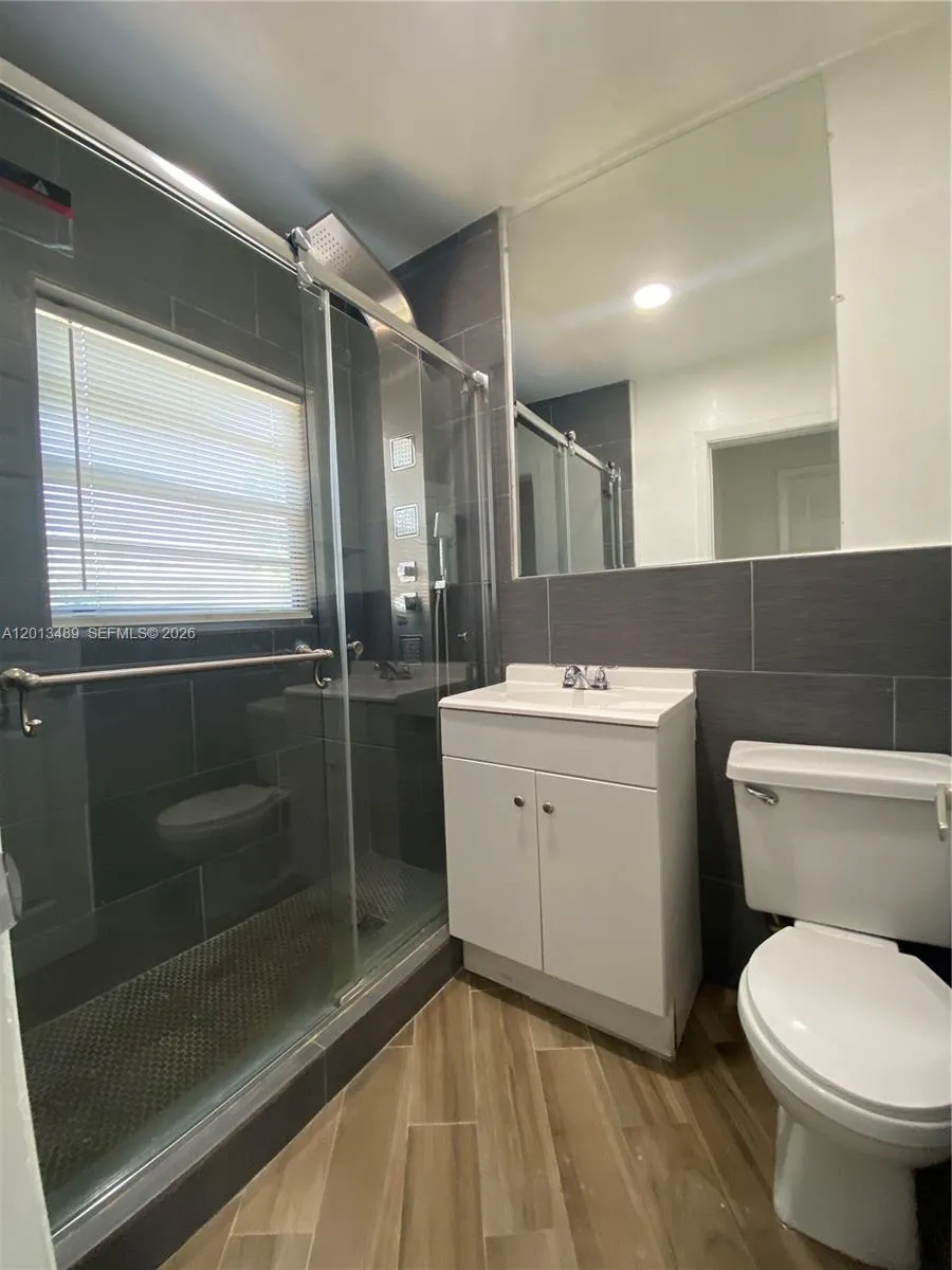 1025 NE 78th St Rd # 2, Miami FL 33138