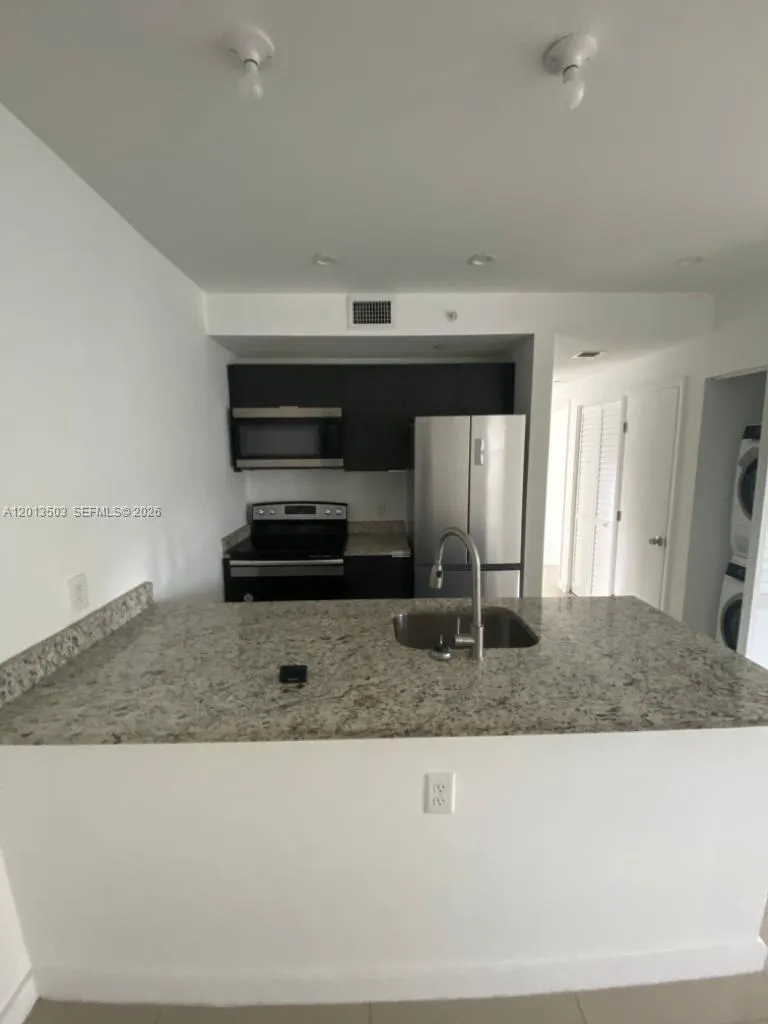 423 E 27th St # 102, Hialeah FL 33013