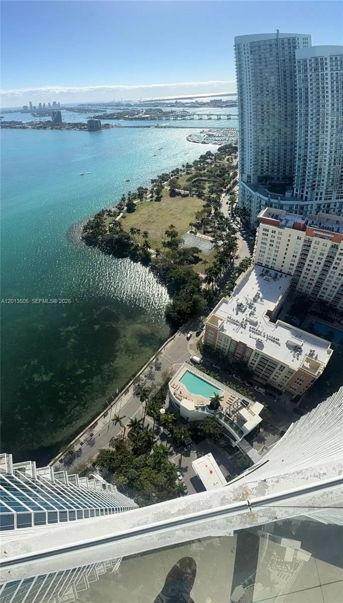 2020 N Bayshore Dr # 3804, Miami FL 33137