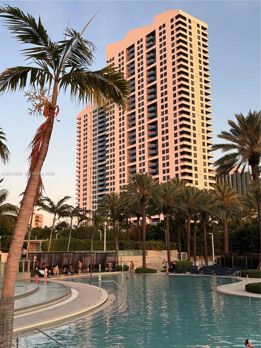 1500 Bay Rd # 1568S, Miami Beach FL 33139
