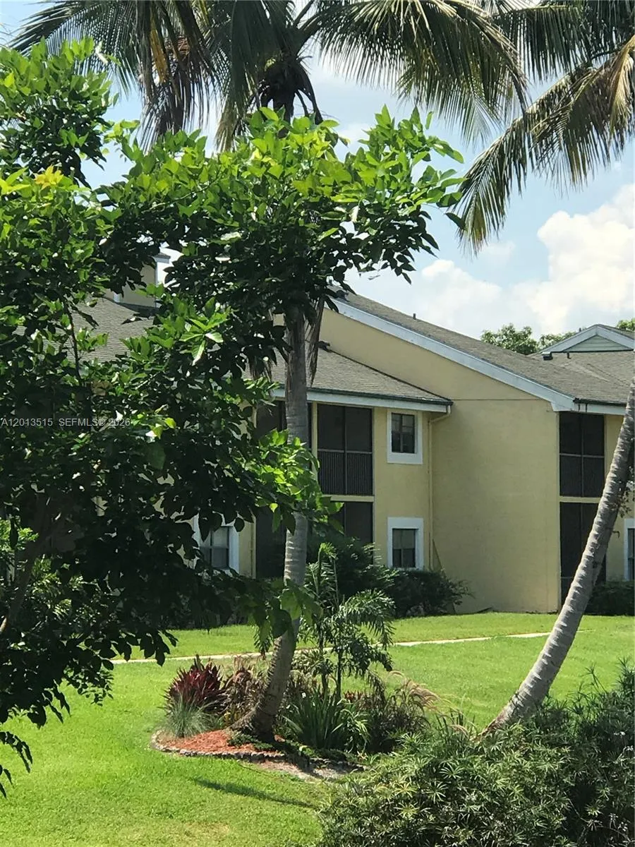 4044 NW 87th Ave # 4044, Sunrise FL 33351
