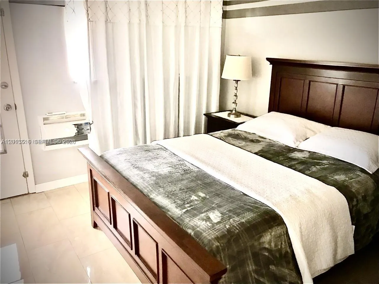 900 SW 11th Ave # 17C, Hallandale Beach FL 33009