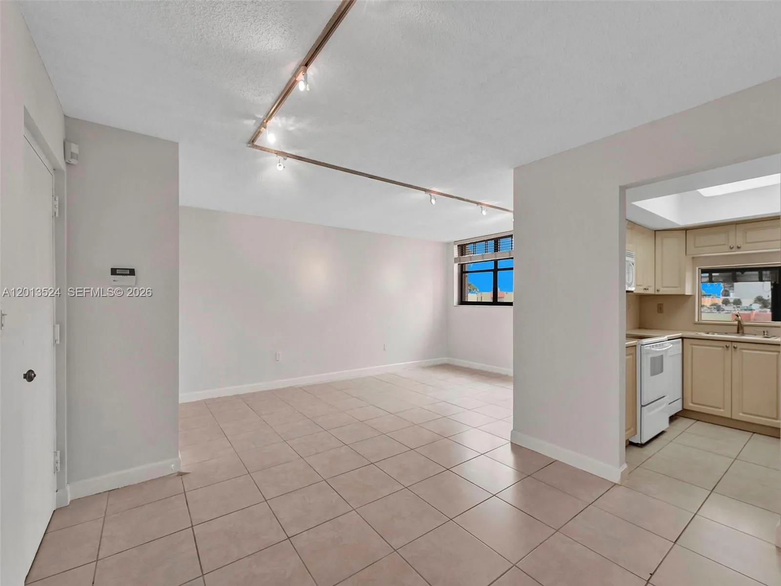 9420 W Flagler St # 312, Miami FL 33174